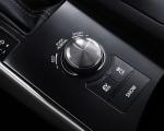 Lexus IS300h 2013 года